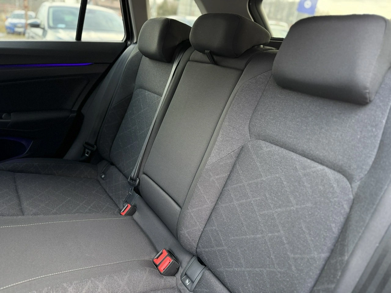 Volkswagen Golf - Zdjęcie 13