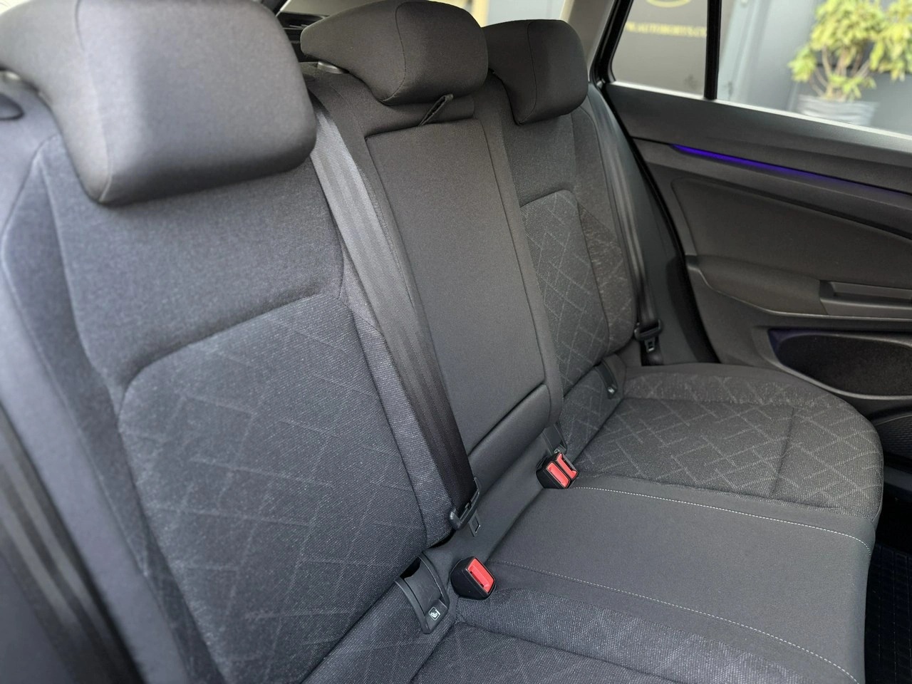 Volkswagen Golf - Zdjęcie 14