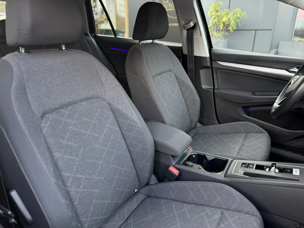 Volkswagen Golf - Zdjęcie 15