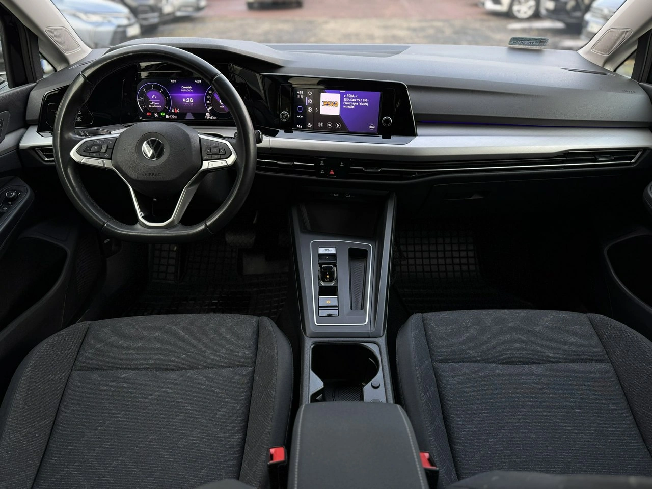 Volkswagen Golf - Zdjęcie 17