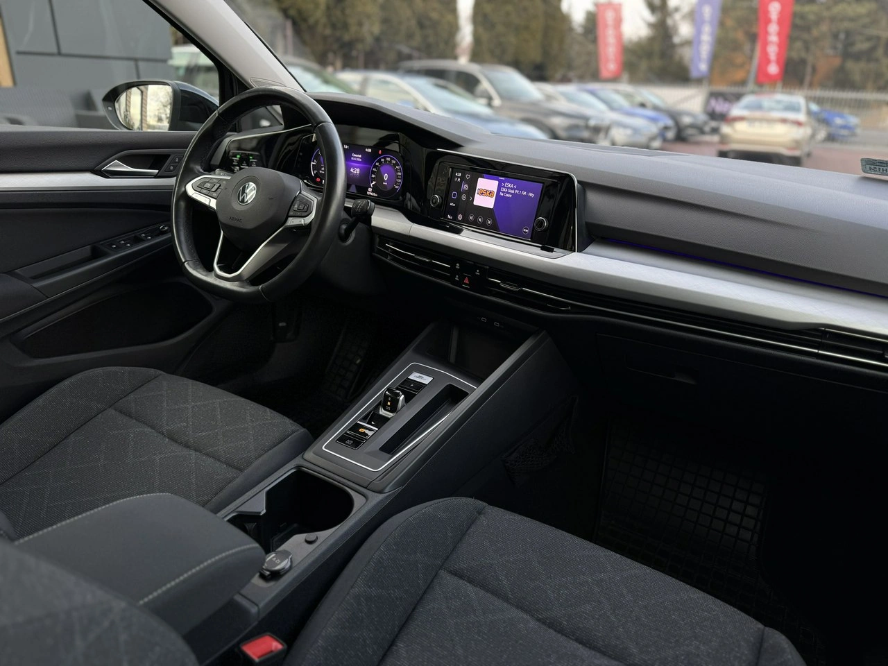 Volkswagen Golf - Zdjęcie 19