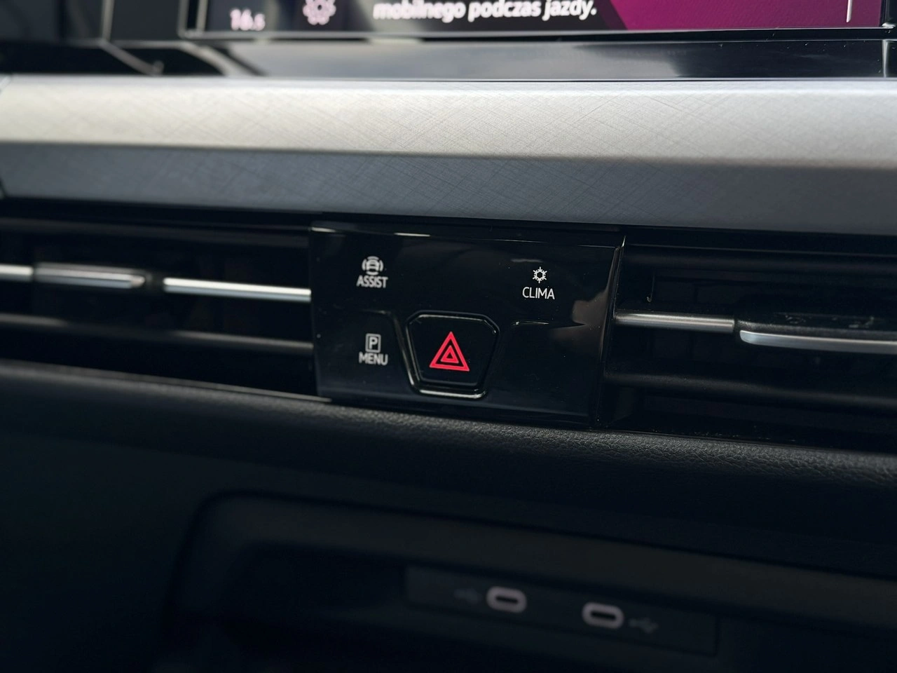 Volkswagen Golf - Zdjęcie 31