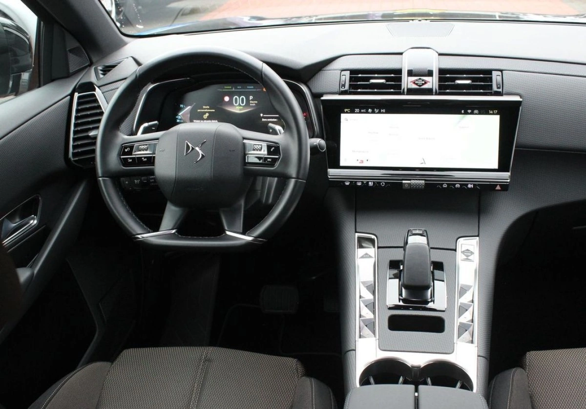 DS Automobiles DS 7 Crossback - Zdjęcie 8