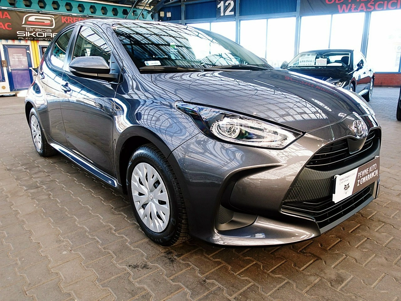 Toyota Yaris - Zdjęcie 5