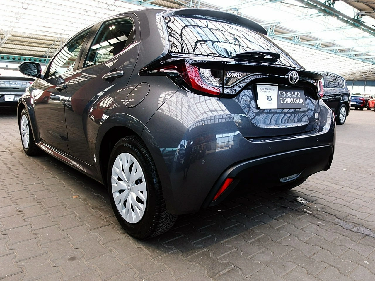 Toyota Yaris - Zdjęcie 7