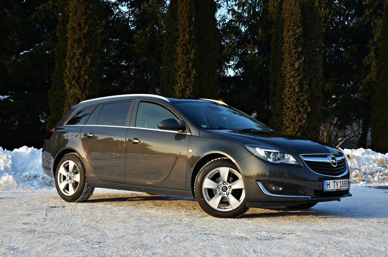 Opel Insignia - Zdjęcie 11
