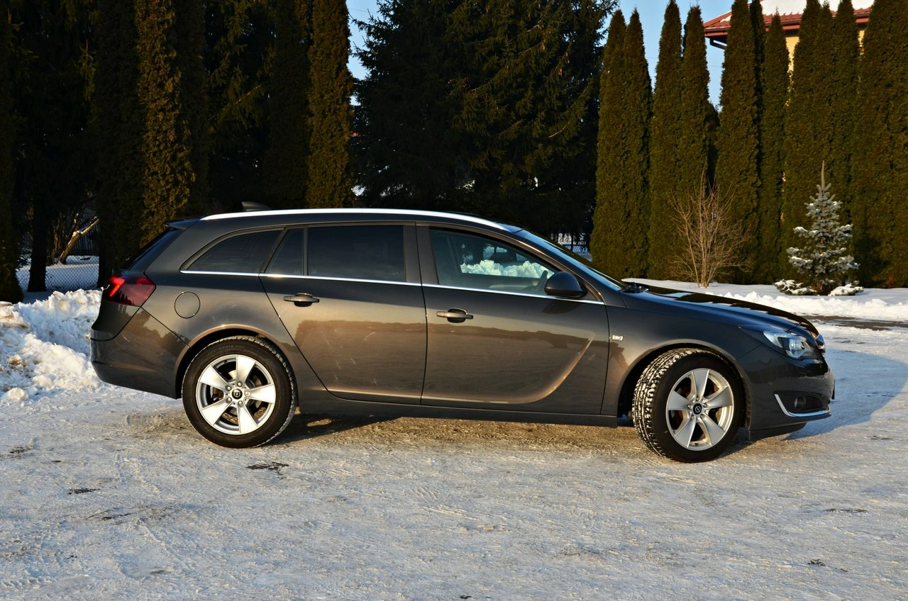 Opel Insignia - Zdjęcie 14