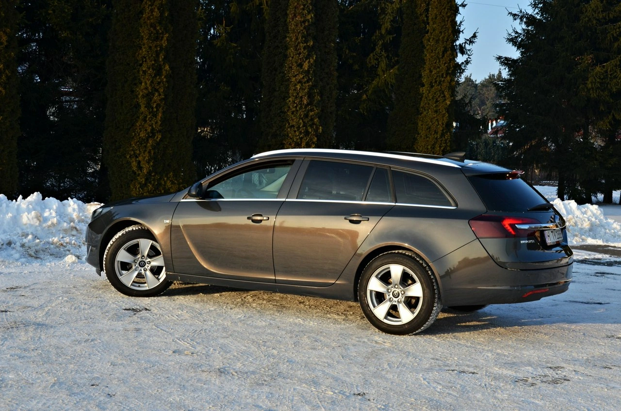 Opel Insignia - Zdjęcie 20