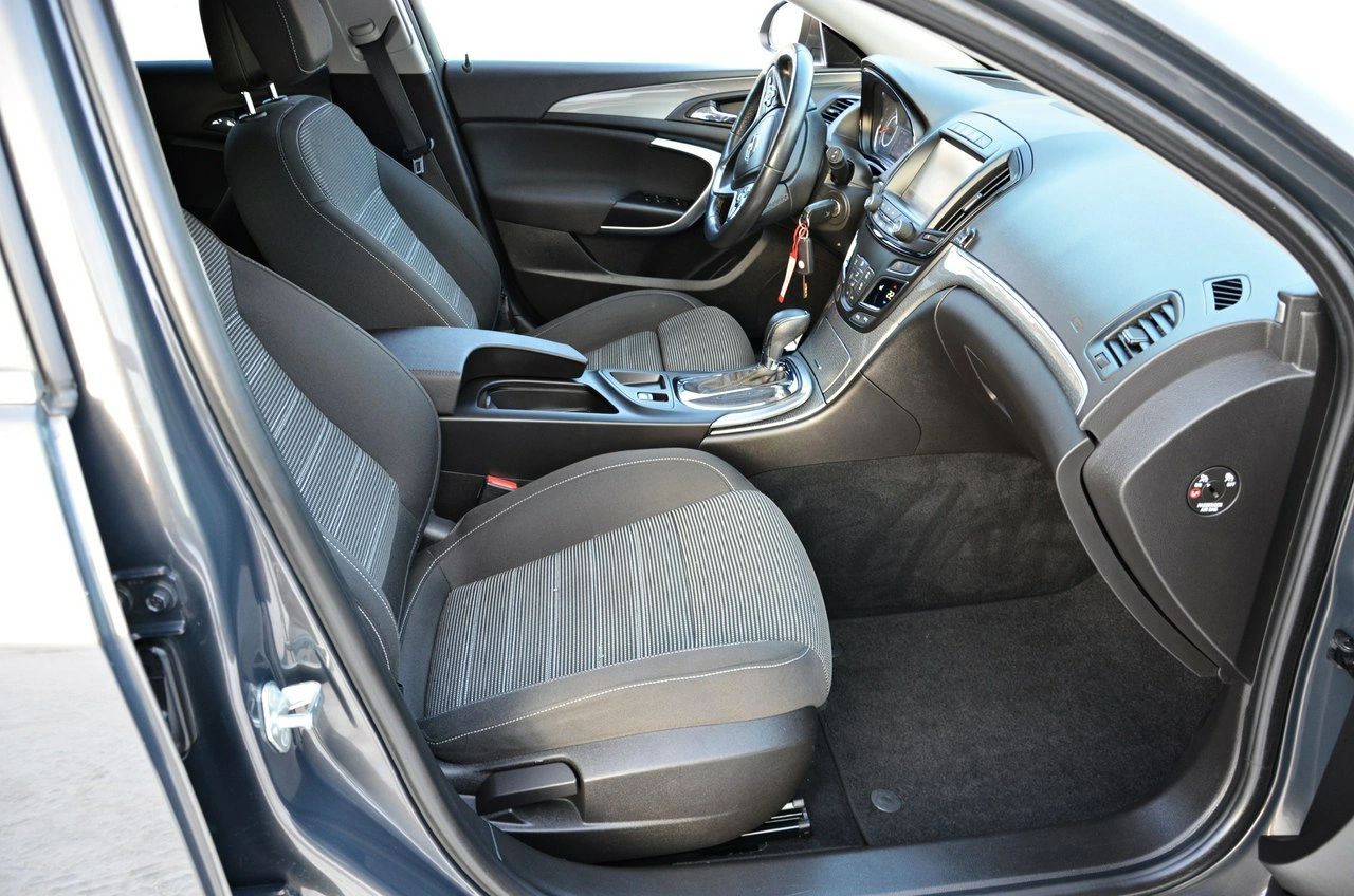 Opel Insignia - Zdjęcie 34