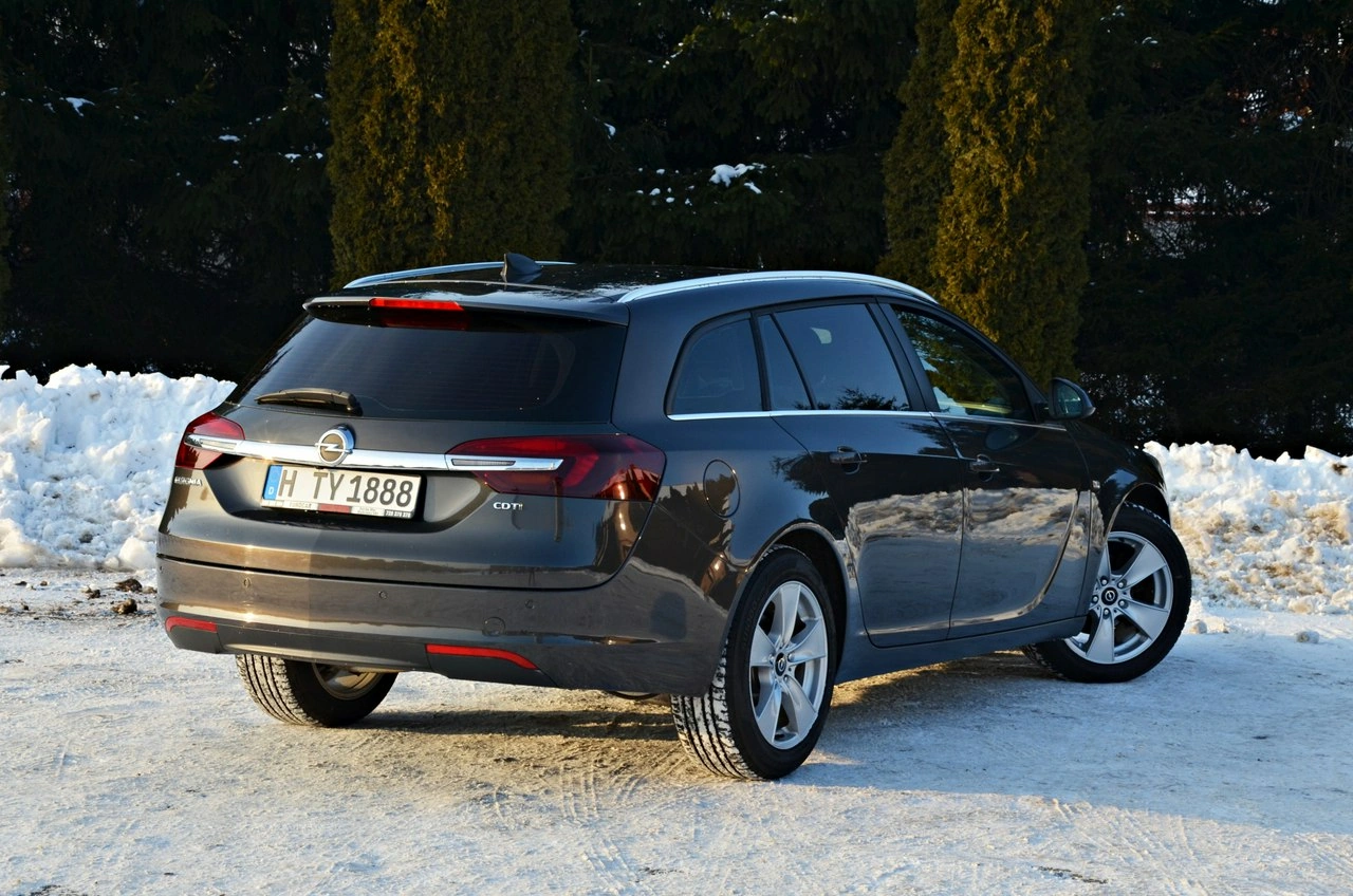 Opel Insignia - Zdjęcie 3