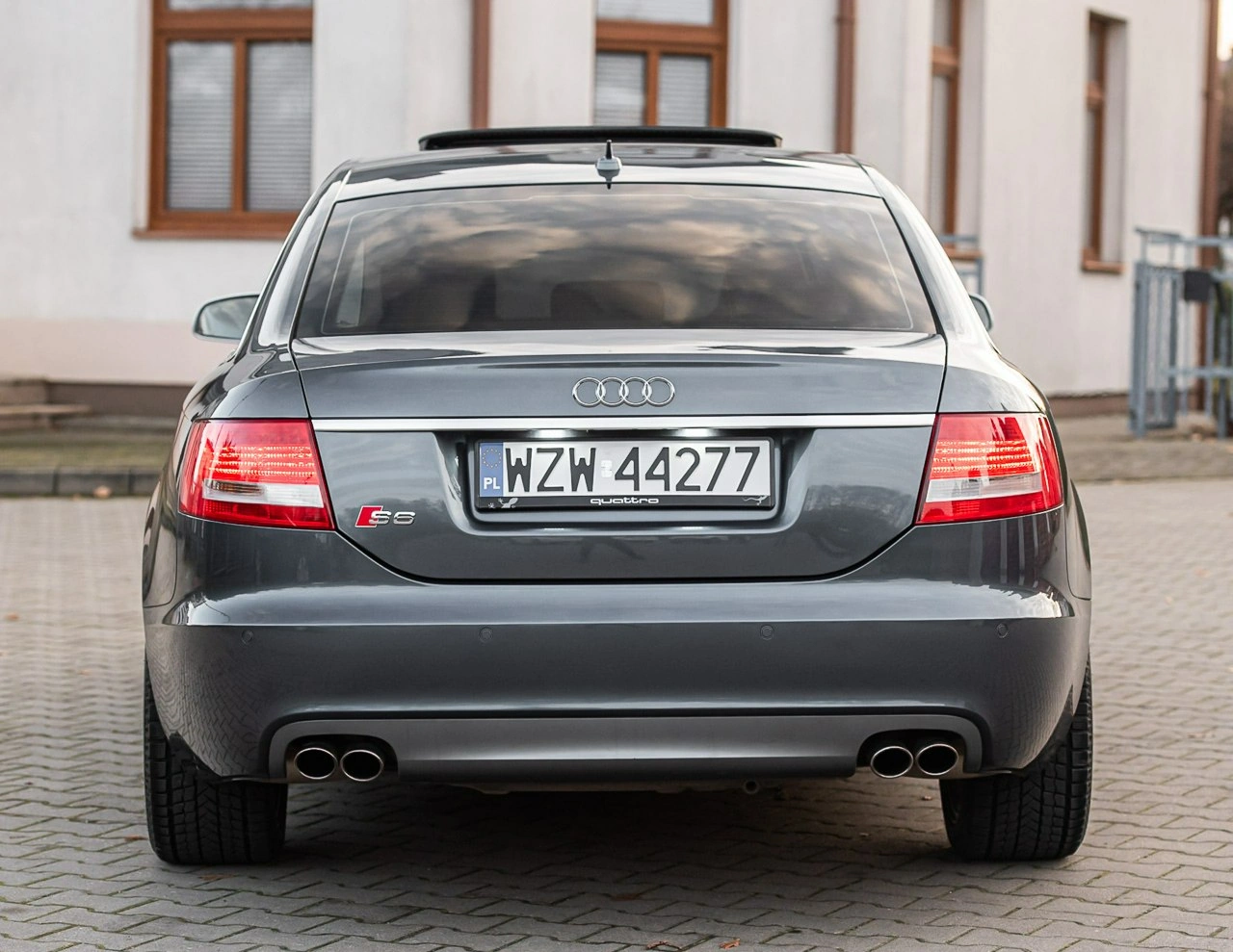 Audi S6 - Zdjęcie 15