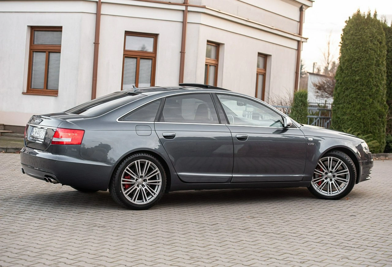 Audi S6 - Zdjęcie 17
