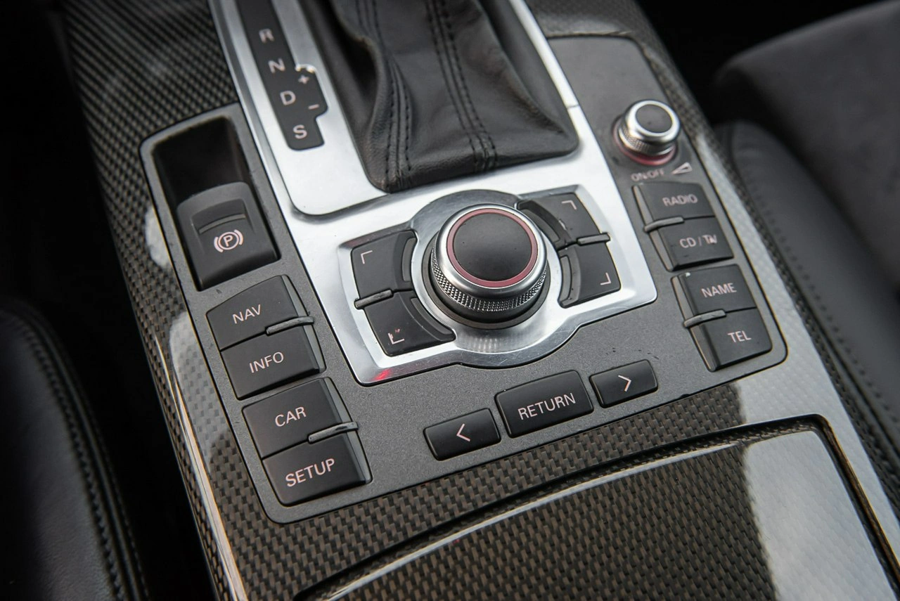 Audi S6 - Zdjęcie 24