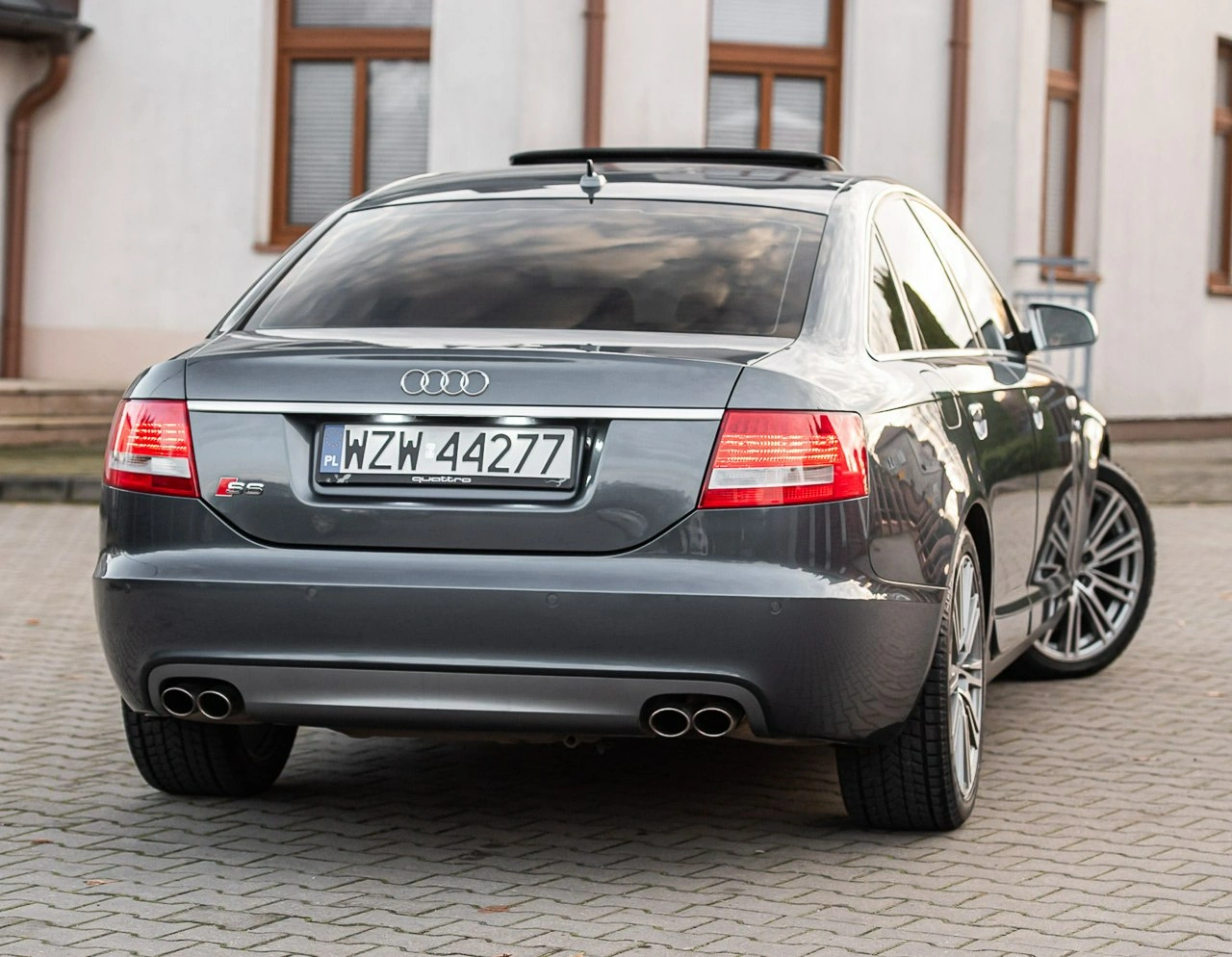 Audi S6 - Zdjęcie 2