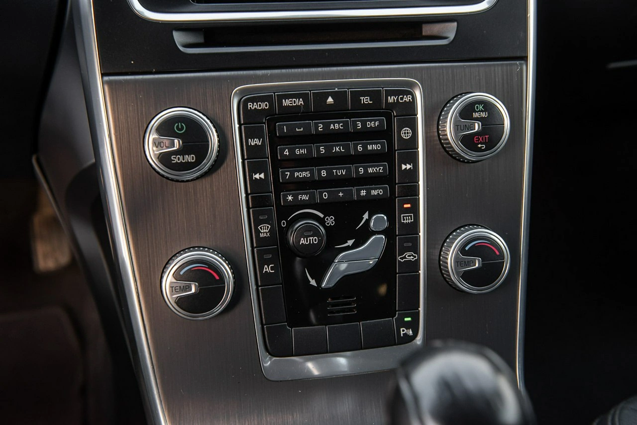 Volvo V60 - Zdjęcie 24