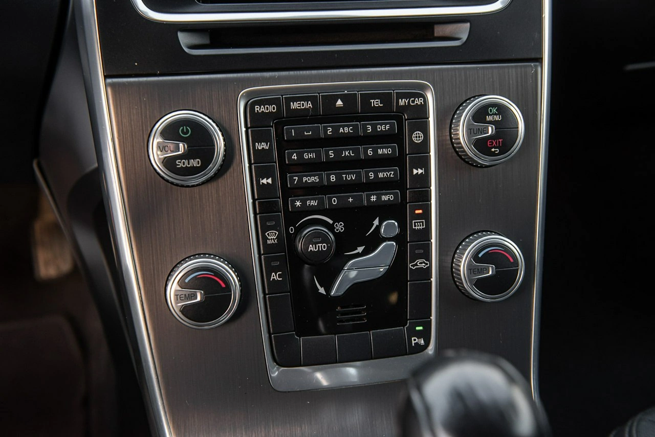 Volvo V60 - Zdjęcie 24