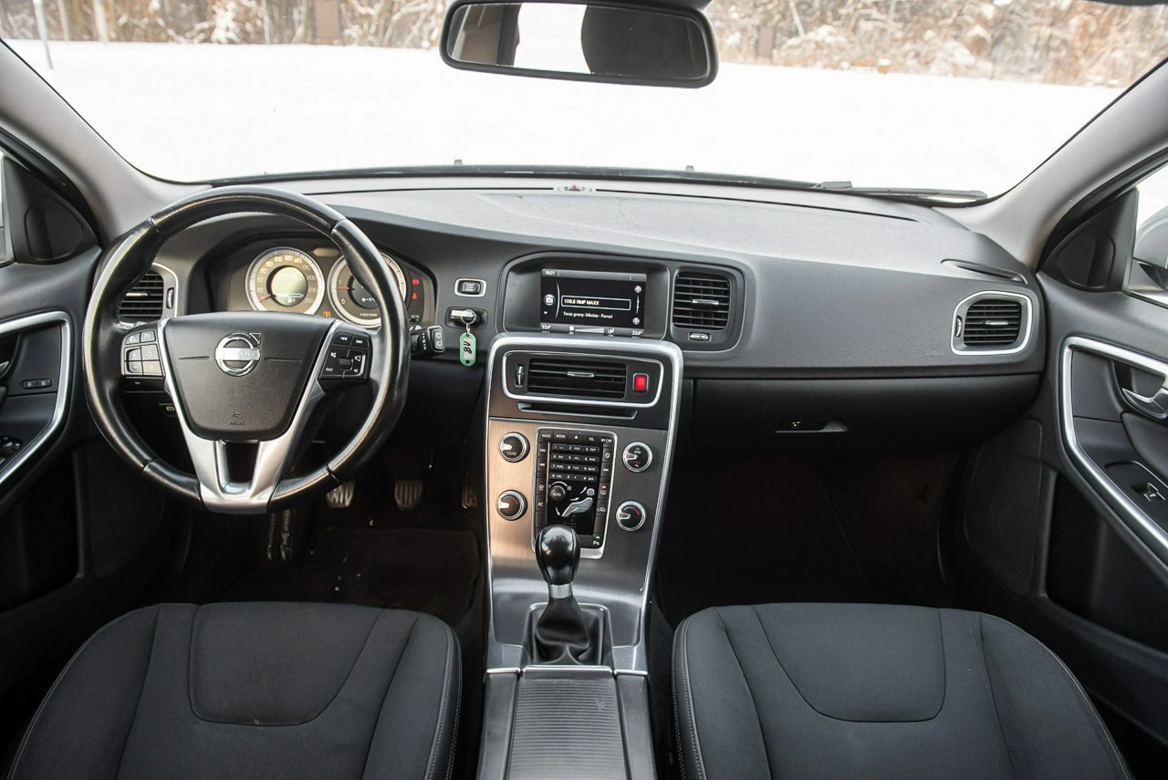 Volvo V60 - Zdjęcie 4