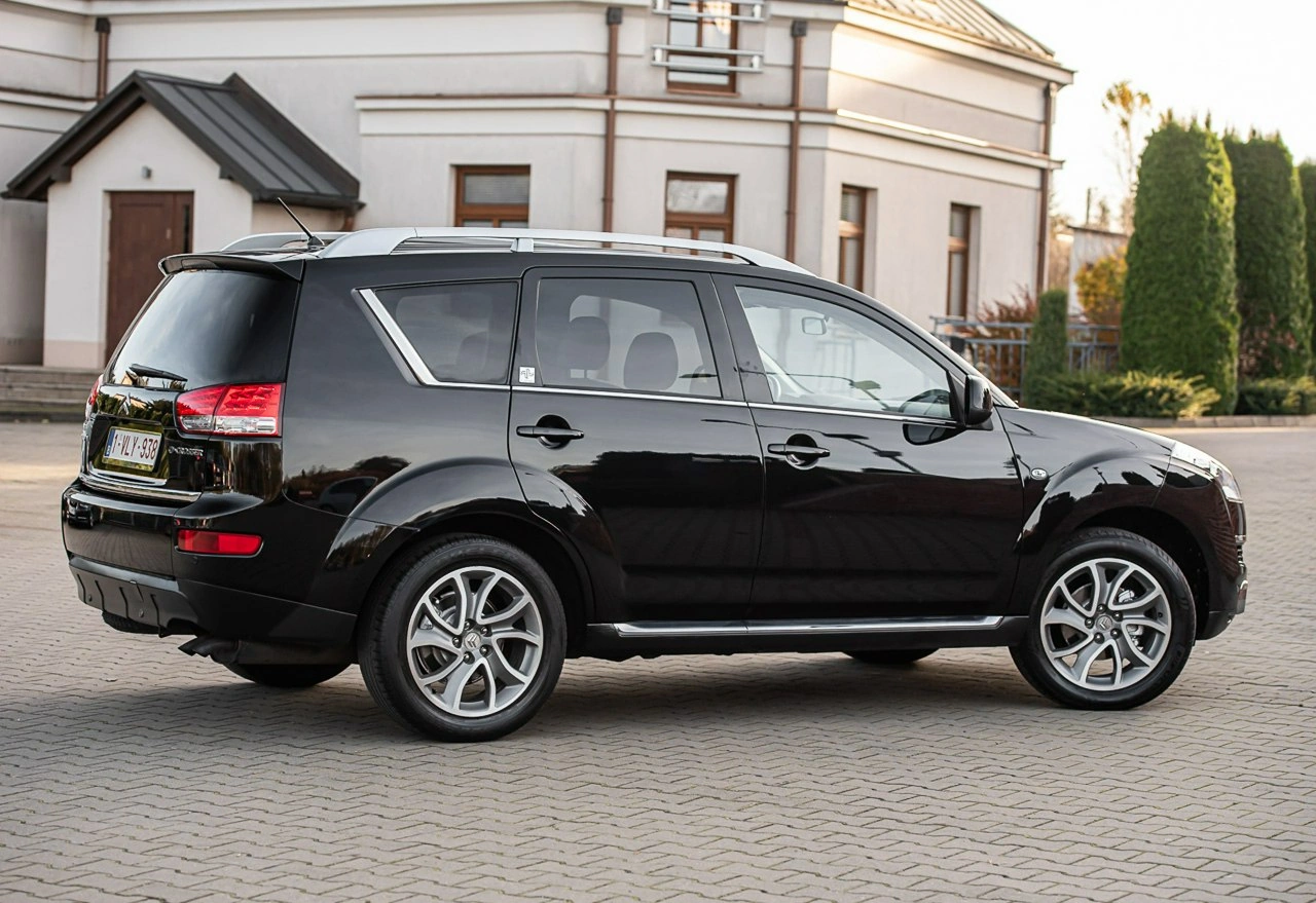 Citroën C-Crosser - Zdjęcie 17