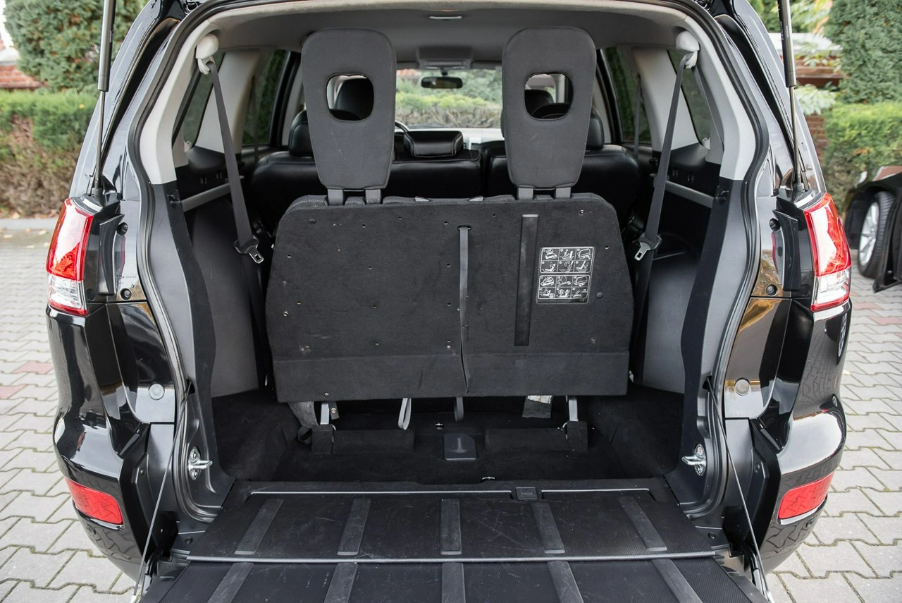 Citroën C-Crosser - Zdjęcie 7