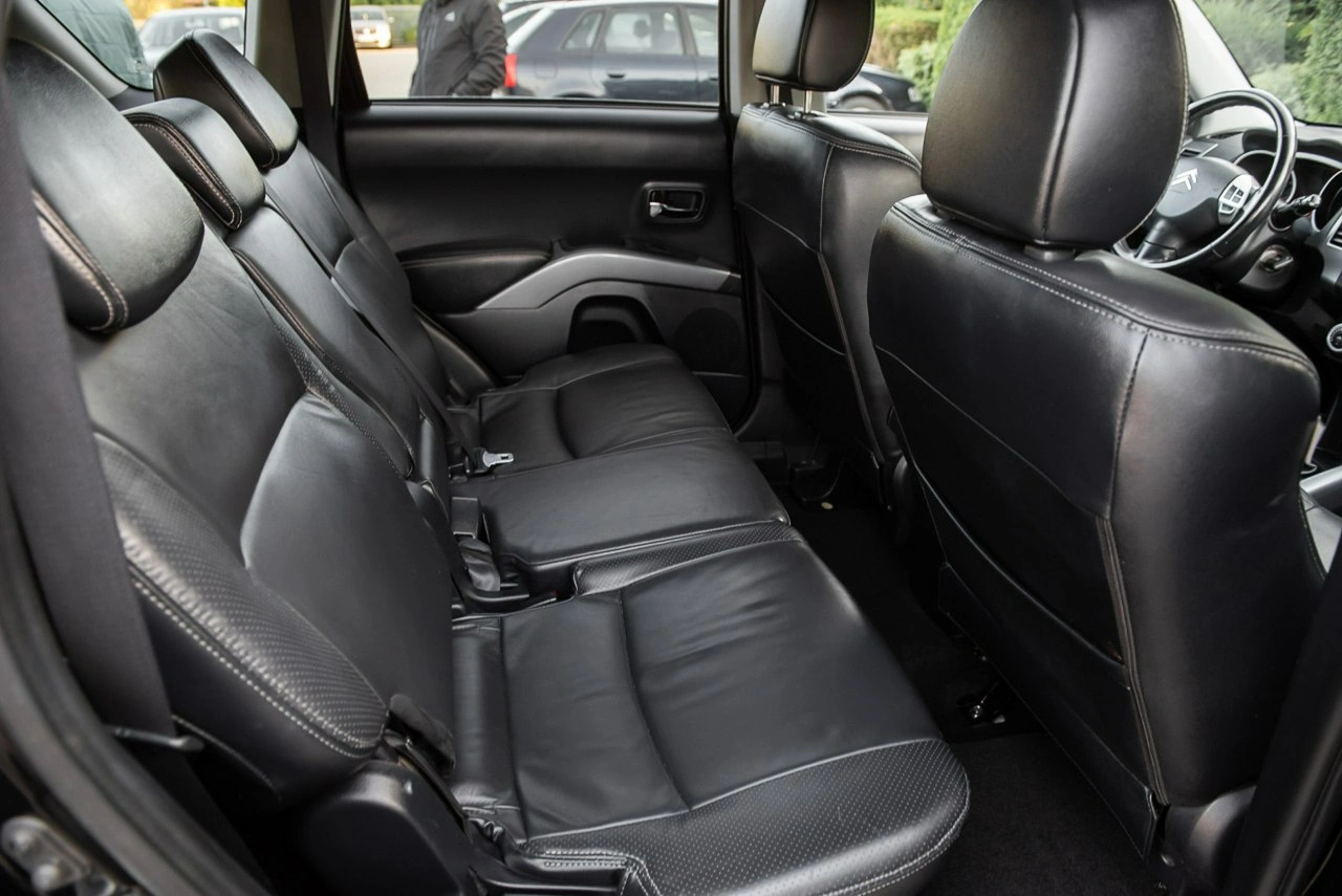 Citroën C-Crosser - Zdjęcie 8