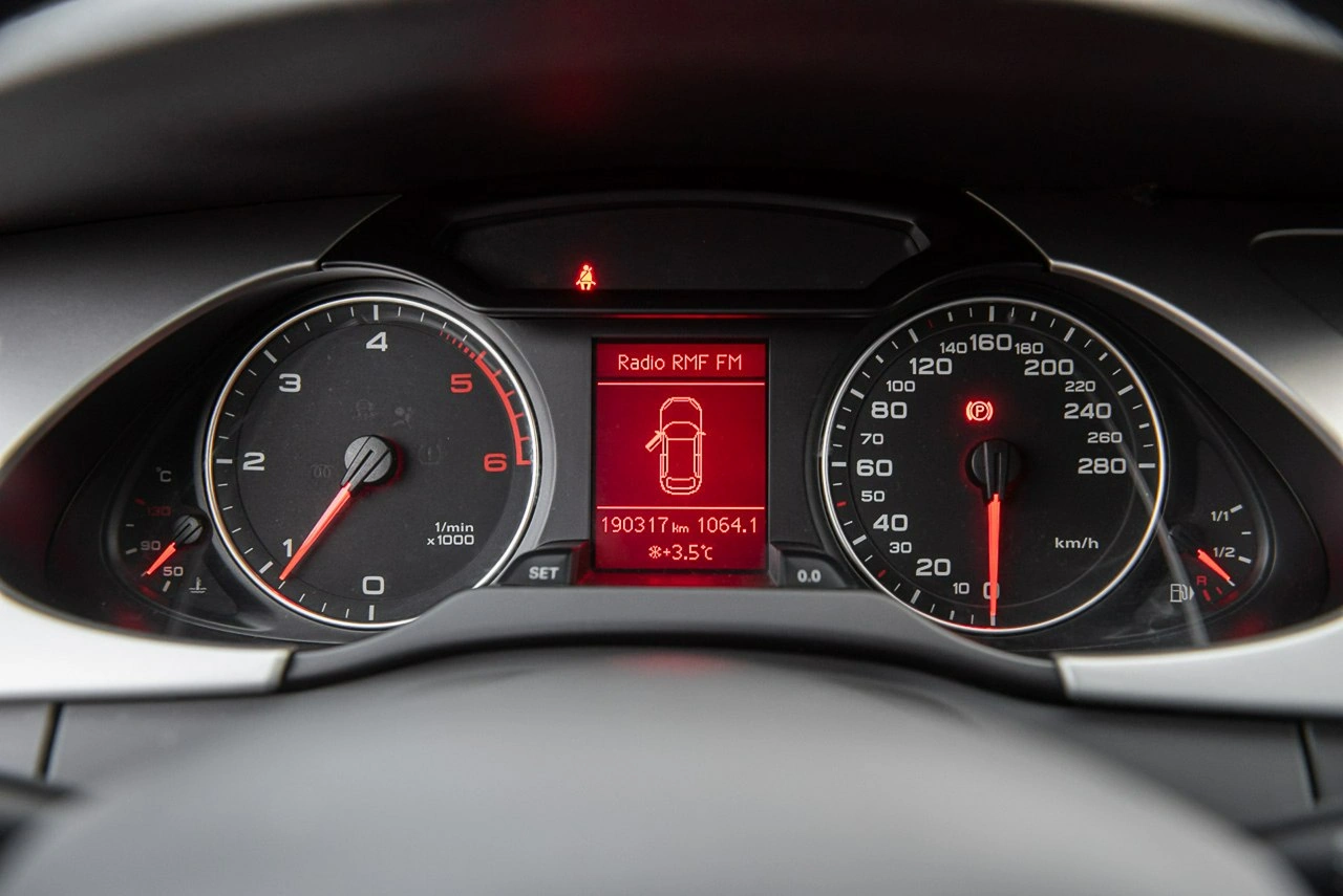 Audi A4 - Zdjęcie 27