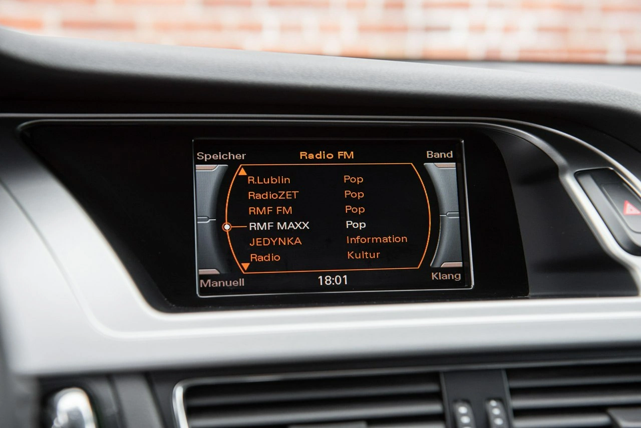 Audi A4 - Zdjęcie 19