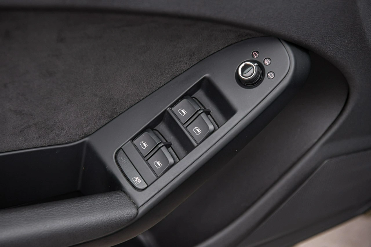 Audi A4 - Zdjęcie 22