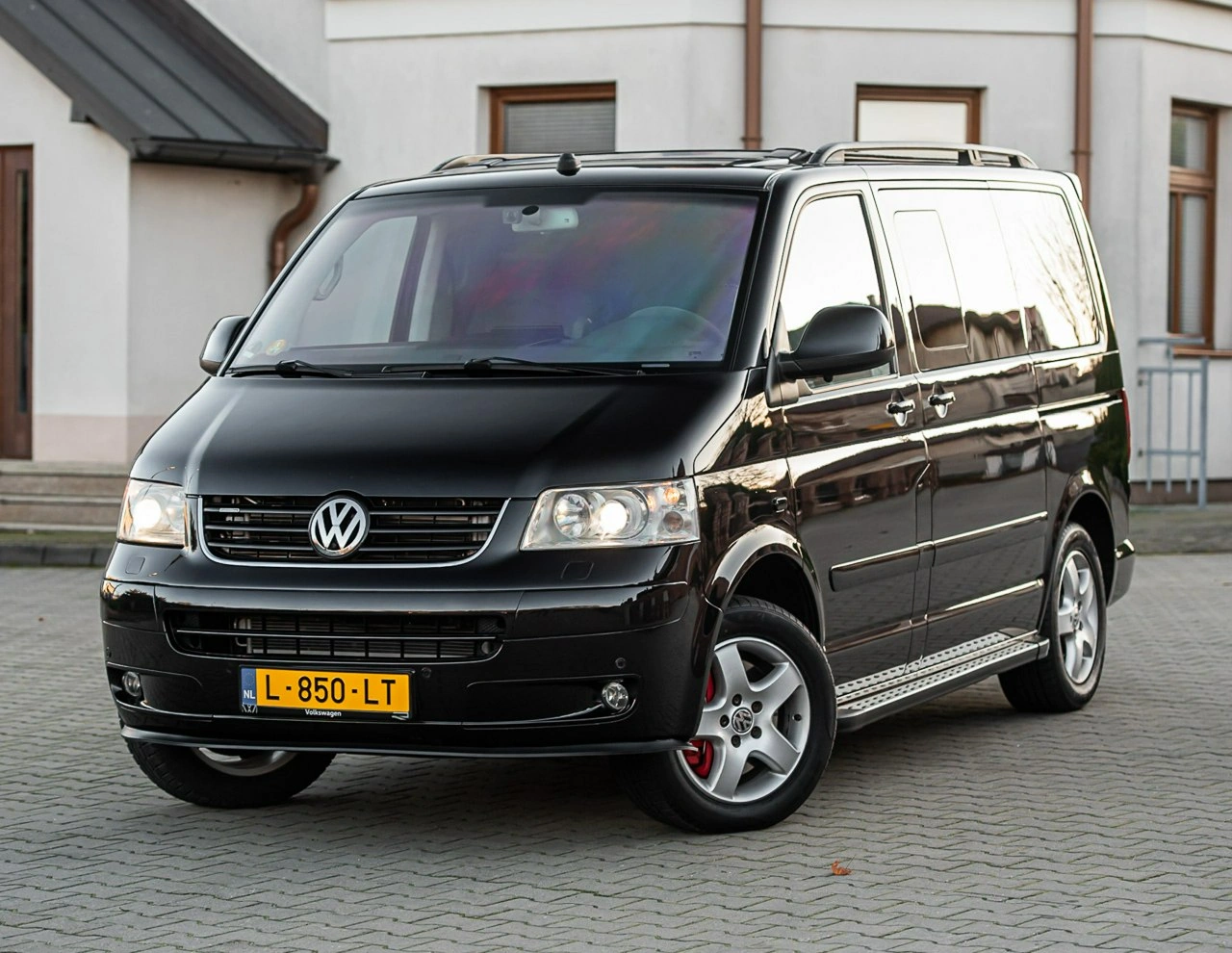 Volkswagen Multivan - Zdjęcie 11