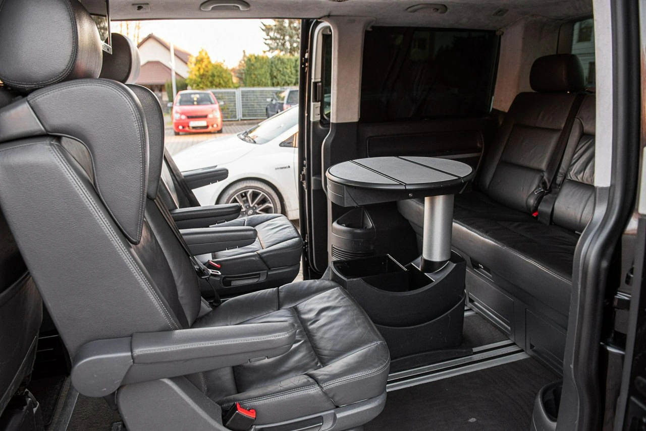 Volkswagen Multivan - Zdjęcie 21