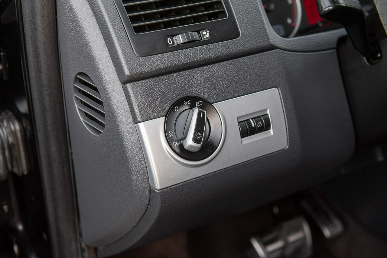 Volkswagen Multivan - Zdjęcie 26