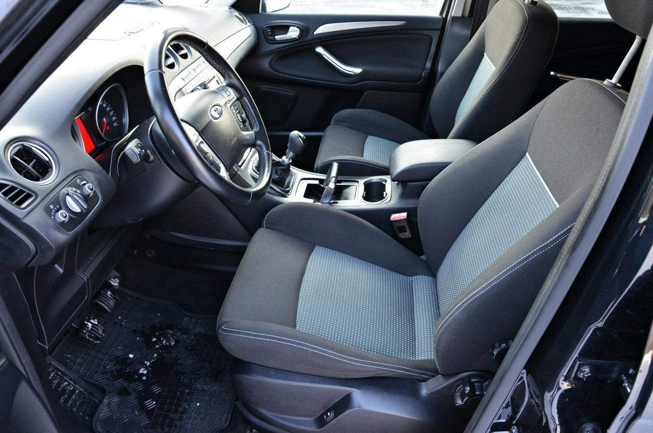 Ford S-Max - Zdjęcie 27