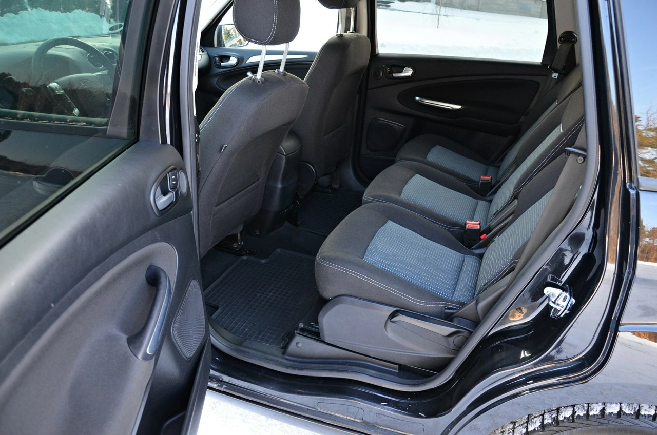 Ford S-Max - Zdjęcie 30