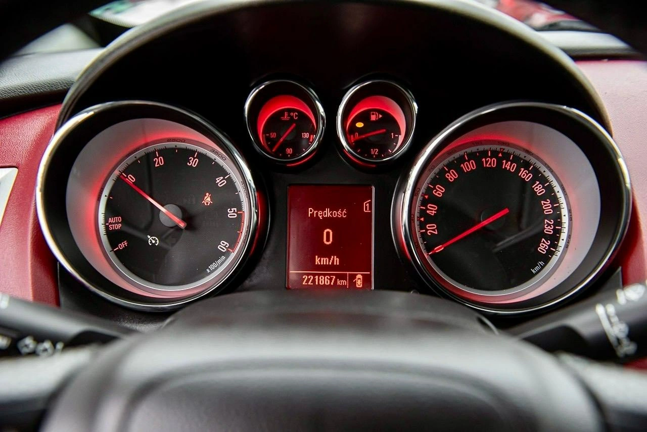 Opel Astra - Zdjęcie 30