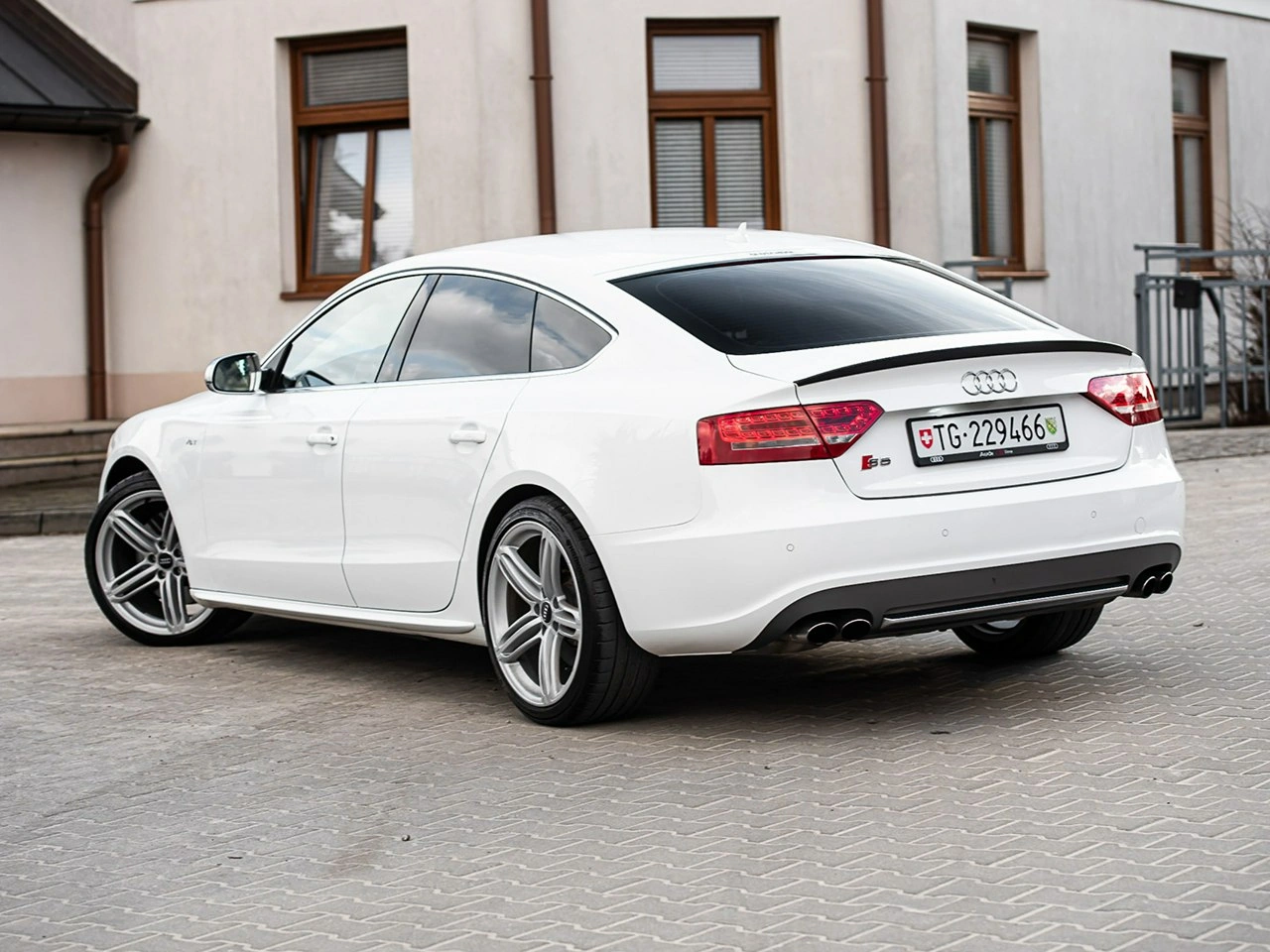 Audi S5 - Zdjęcie 14