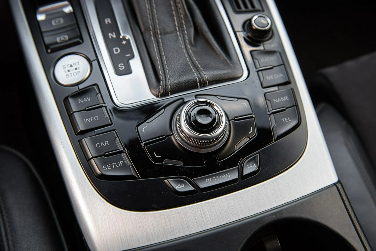 Audi S5 - Zdjęcie 24