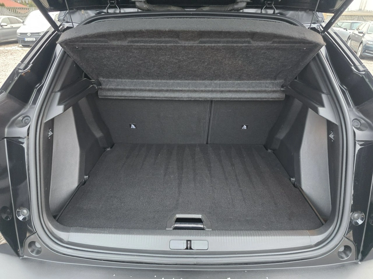 Peugeot 2008 - Zdjęcie 28