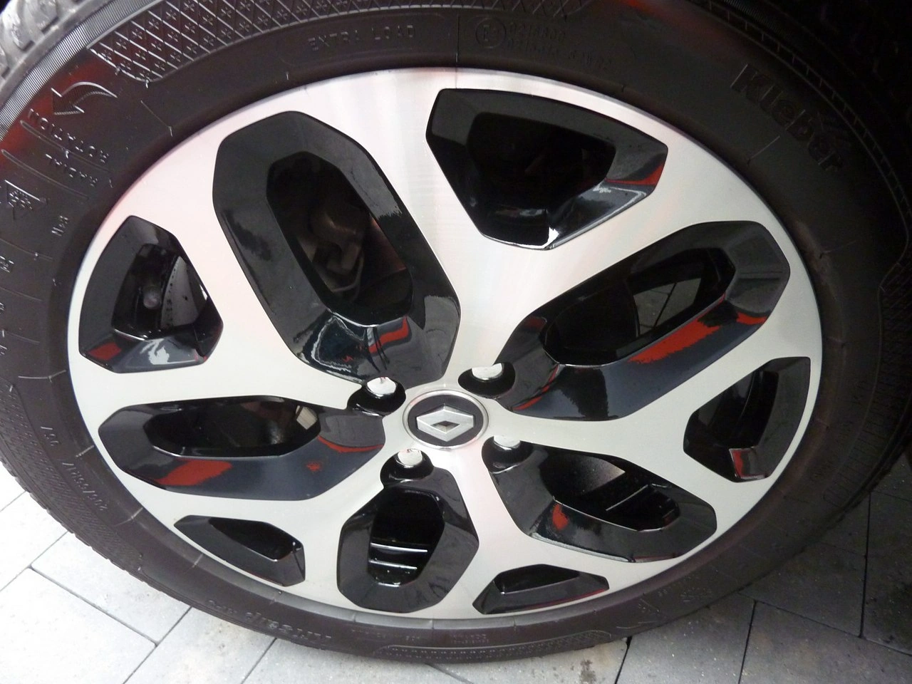 Renault Captur - Zdjęcie 32