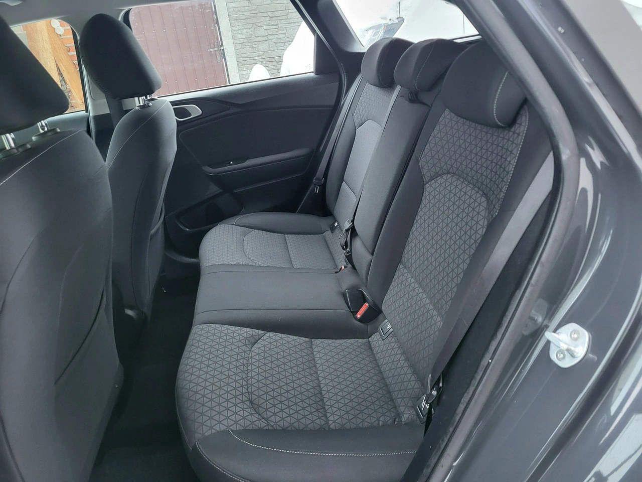 Kia Ceed - Zdjęcie 11