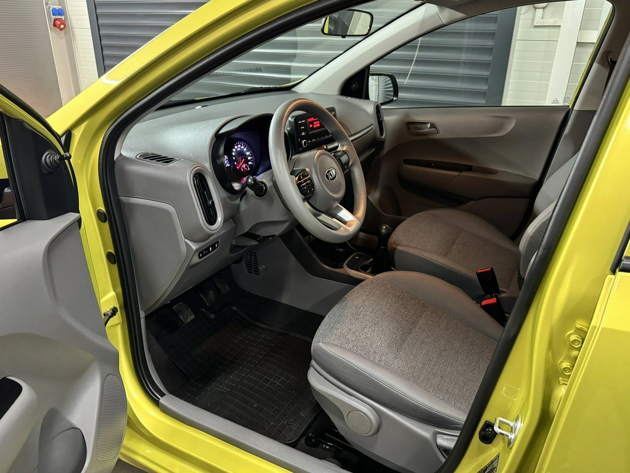 Kia Picanto - Zdjęcie 9