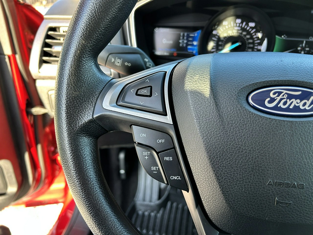 Ford Fusion - Zdjęcie 17