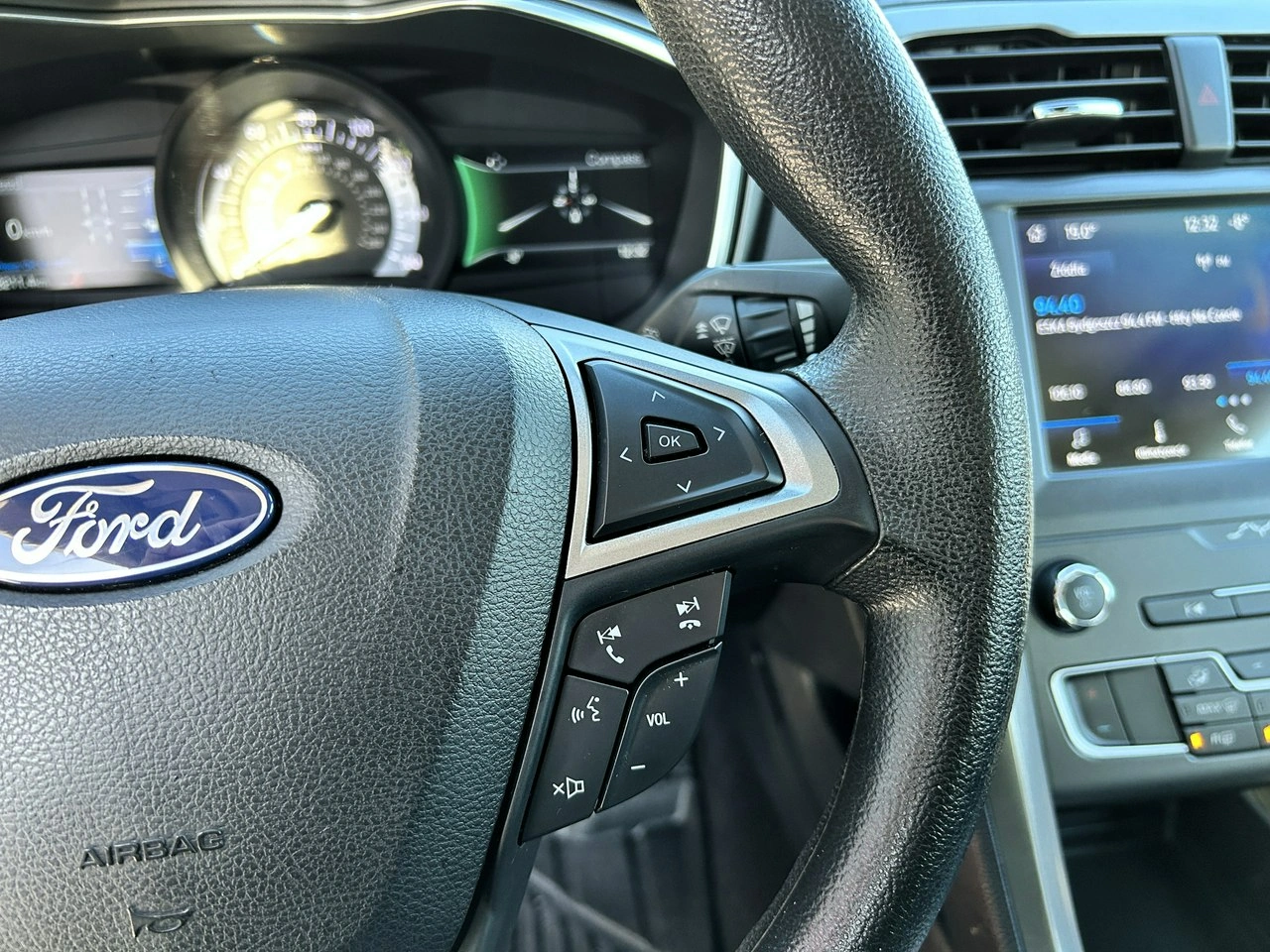 Ford Fusion - Zdjęcie 18