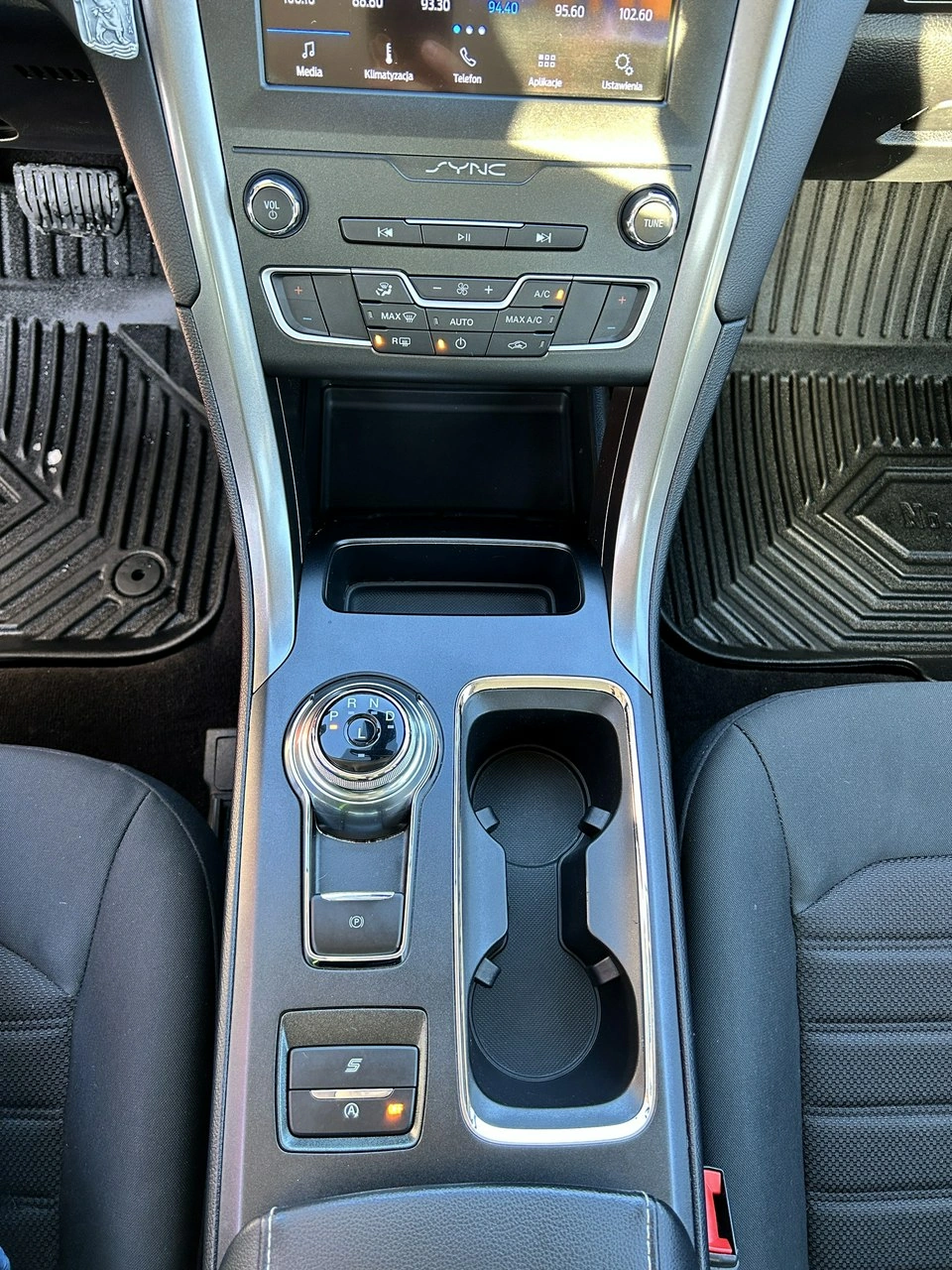 Ford Fusion - Zdjęcie 24