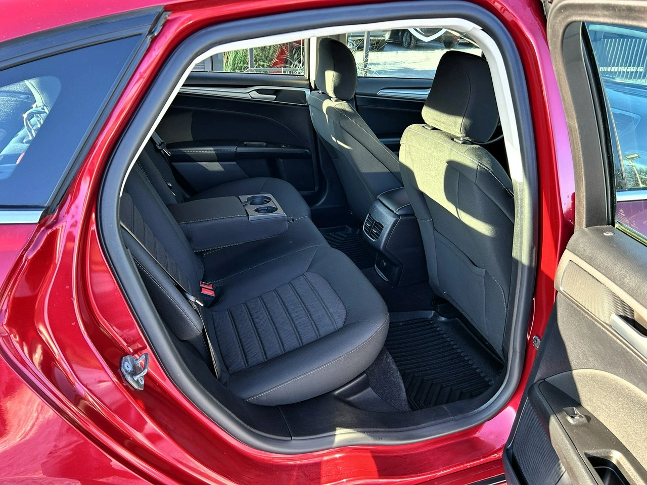 Ford Fusion - Zdjęcie 29