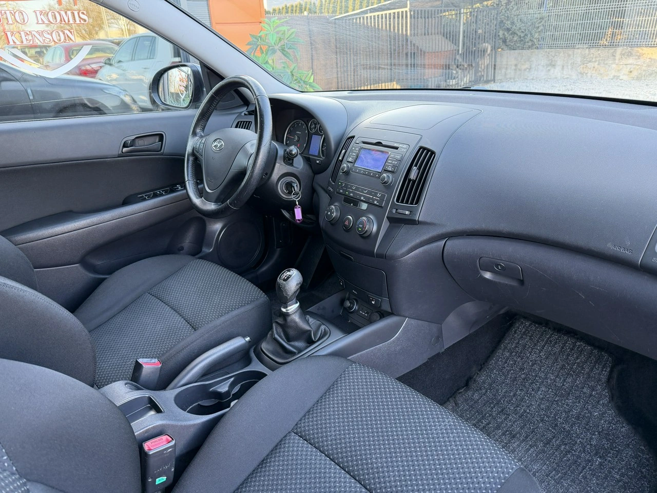 Hyundai i30 - Zdjęcie 27