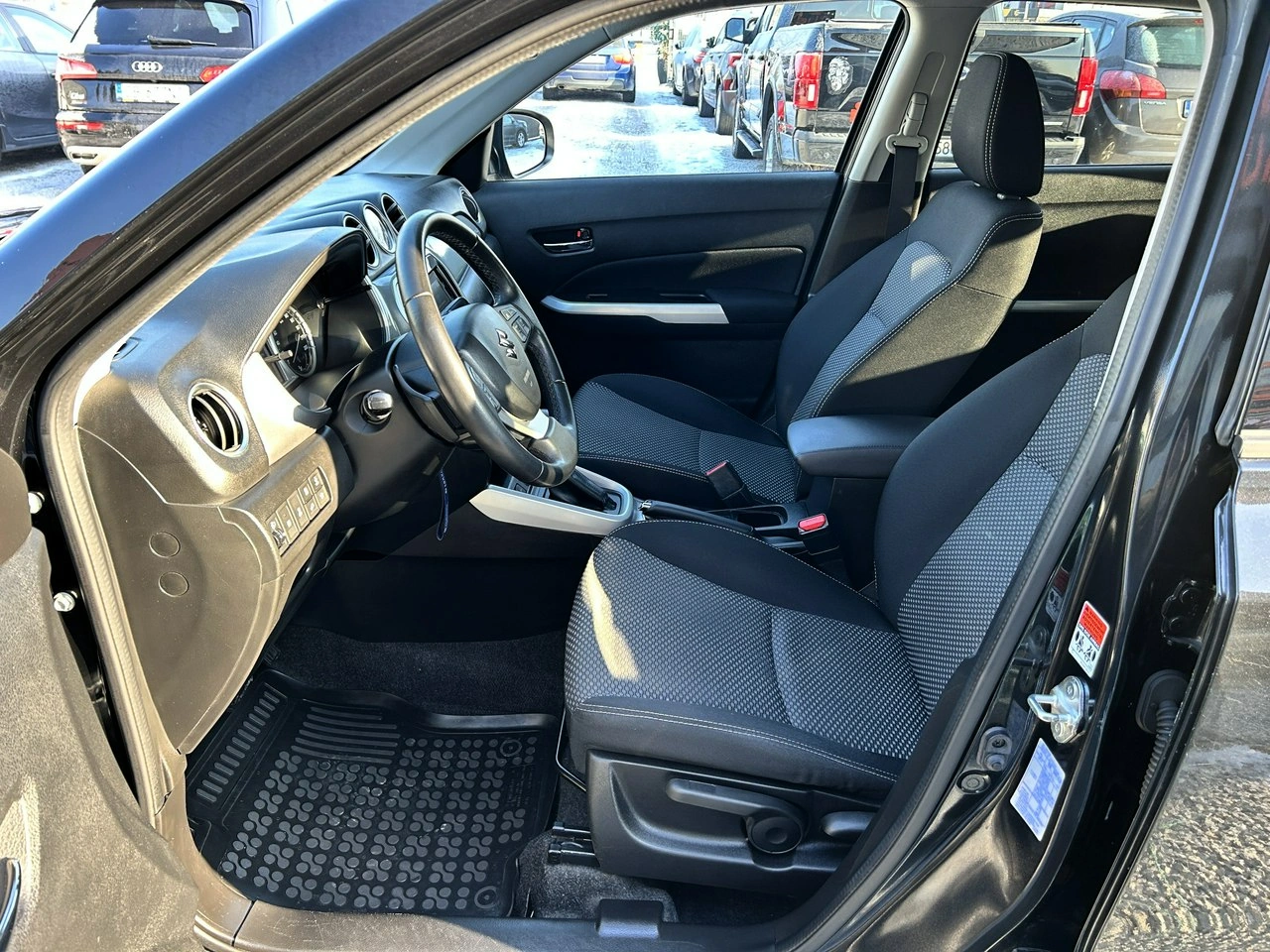 Suzuki Vitara - Zdjęcie 10