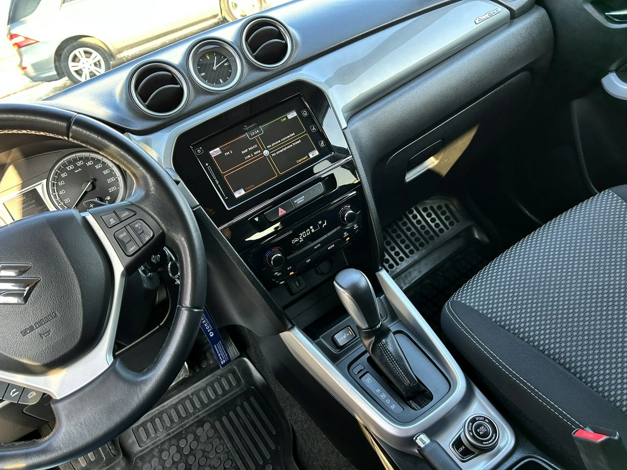 Suzuki Vitara - Zdjęcie 18