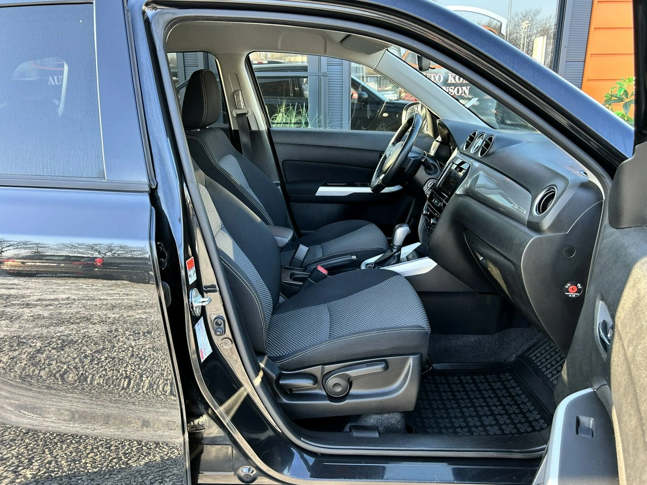 Suzuki Vitara - Zdjęcie 27