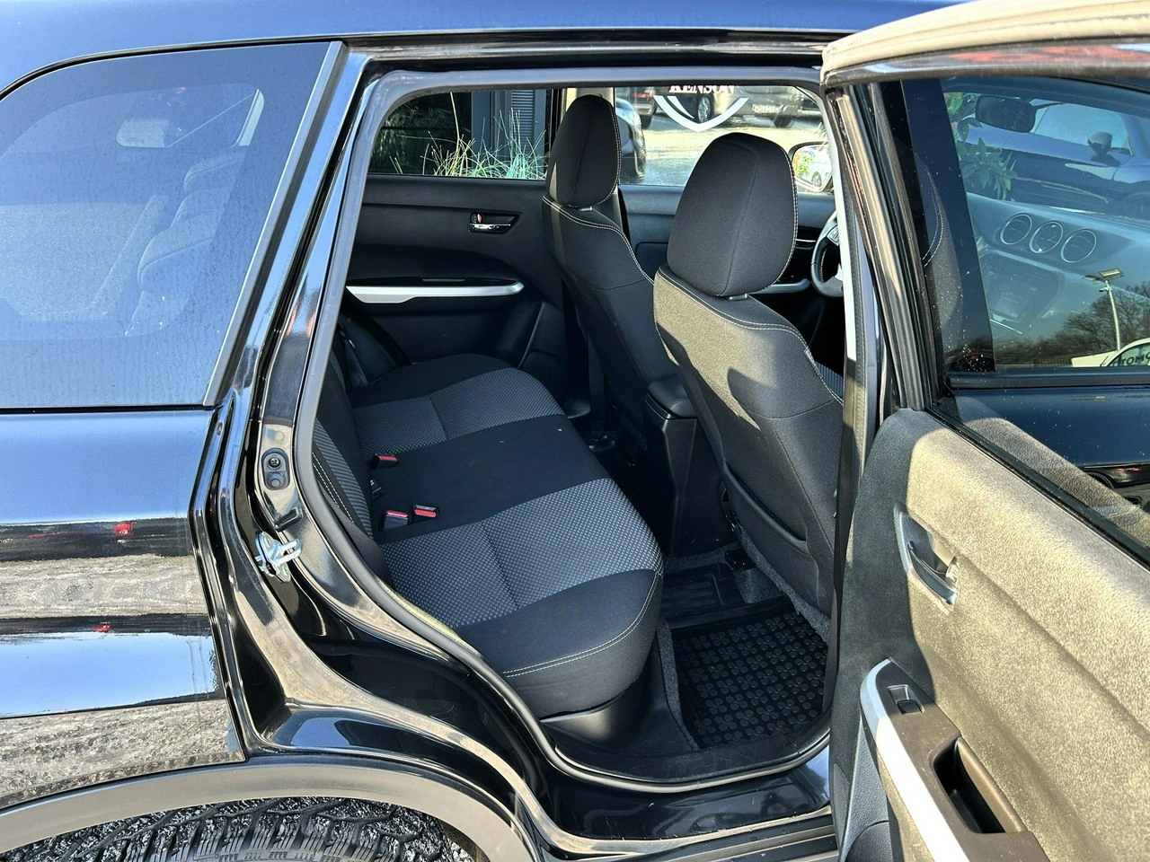 Suzuki Vitara - Zdjęcie 29