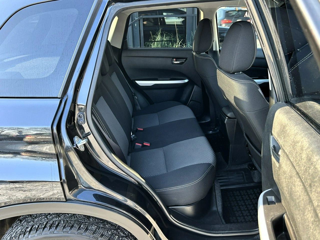 Suzuki Vitara - Zdjęcie 30