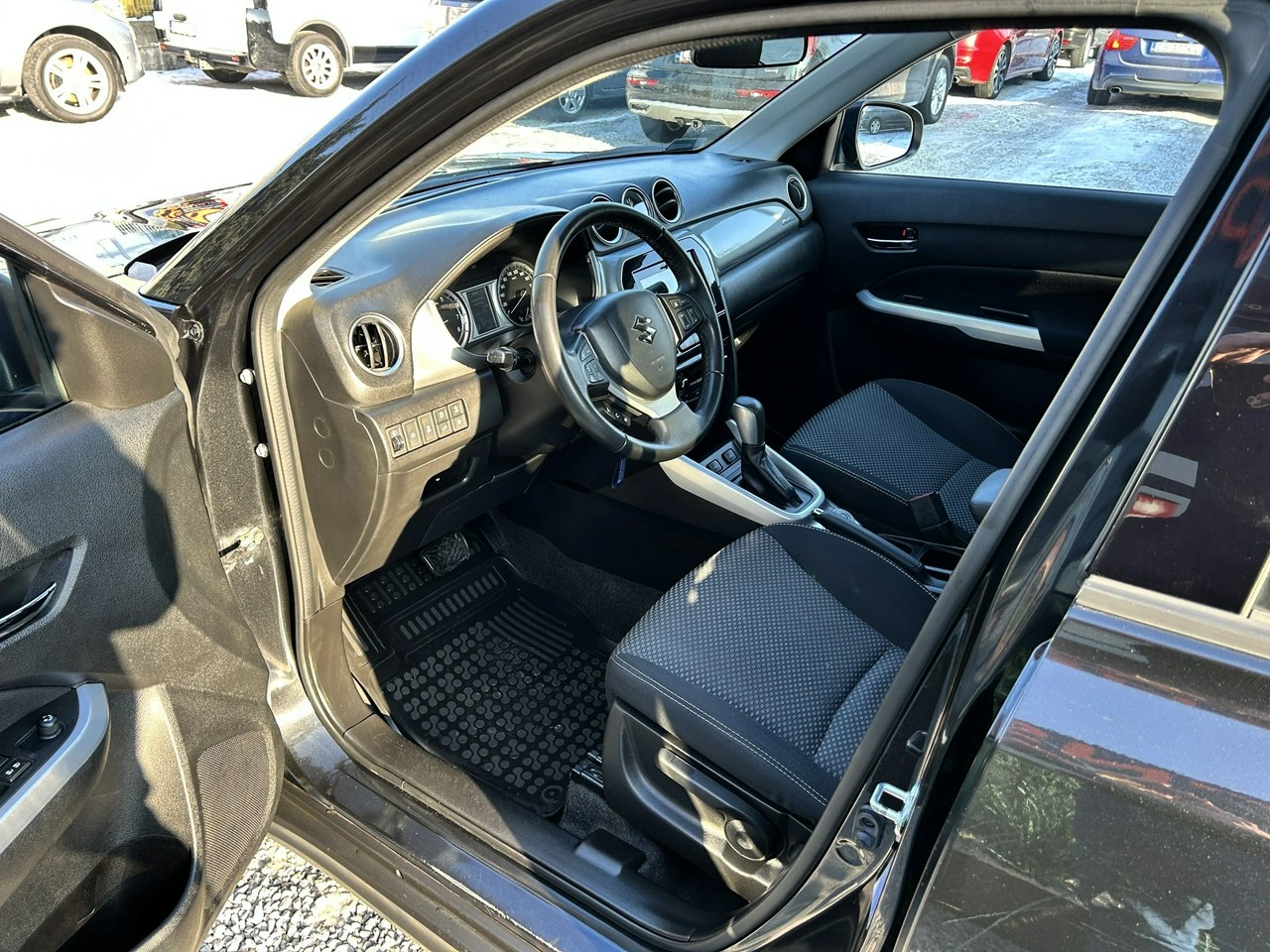 Suzuki Vitara - Zdjęcie 8